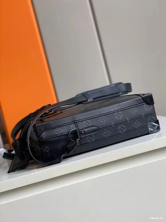 VUITTON SOFT TRUNK LOUIS 0209